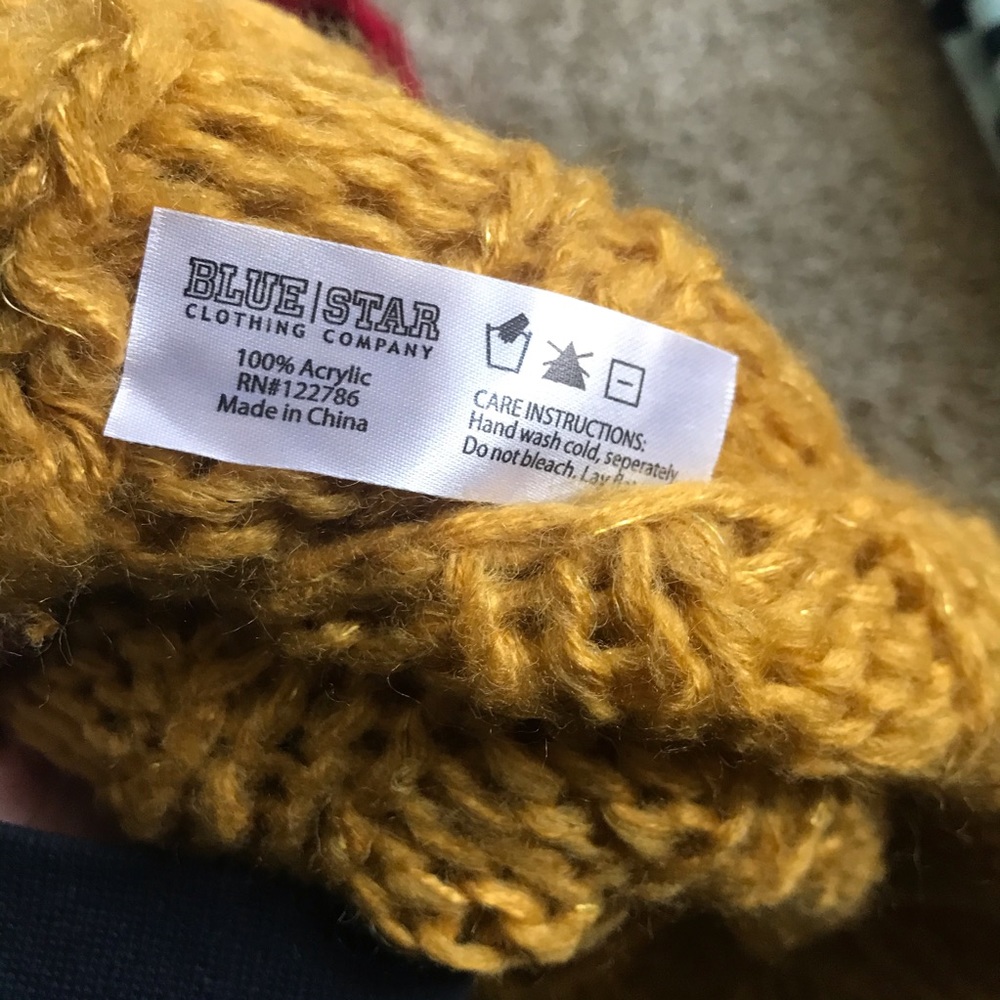 Scarf bundle - Picture 3 of 10